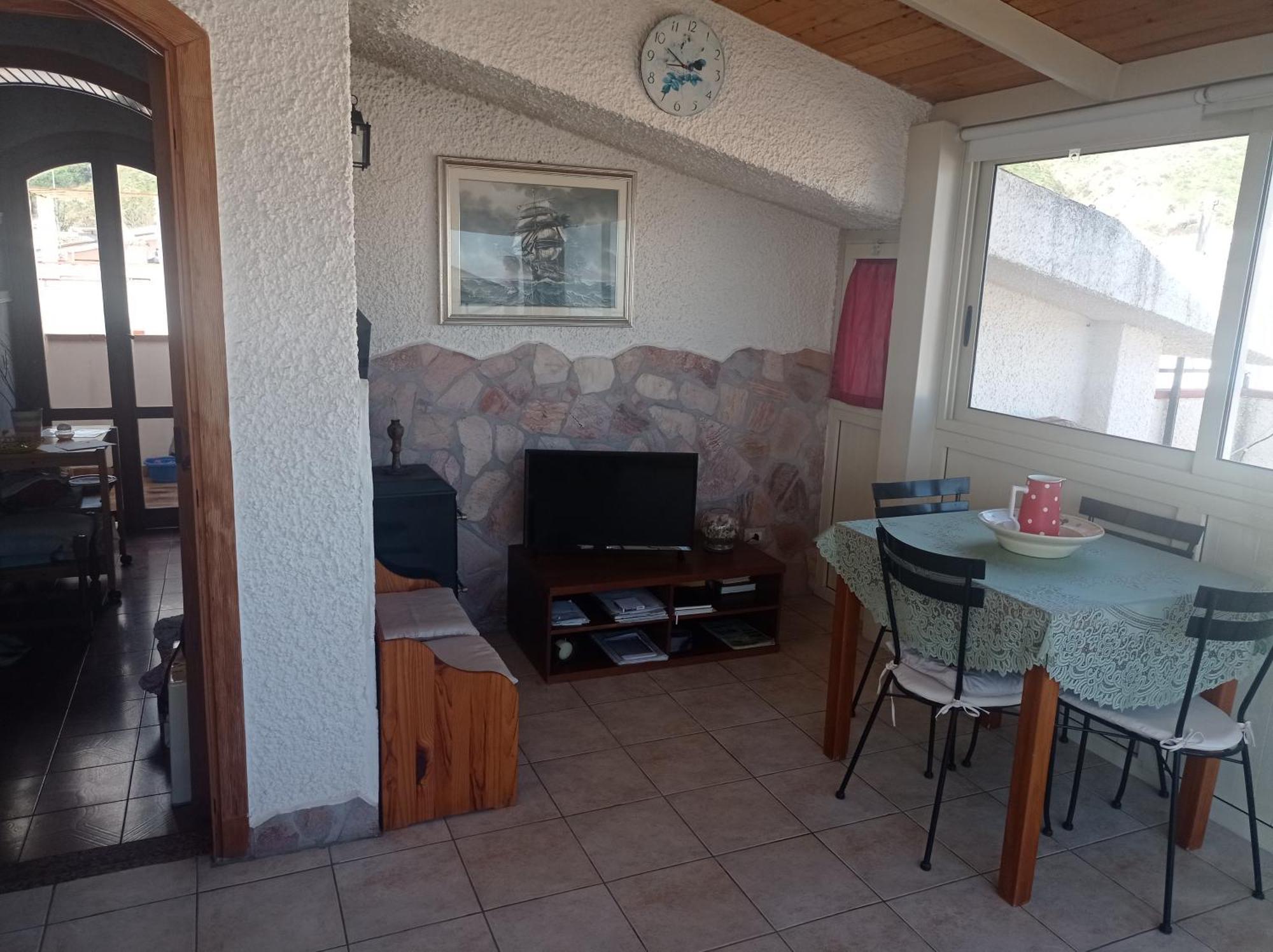 فيلا Mansarda Con Terrazzo Vista Mare أوليفيري المظهر الخارجي الصورة