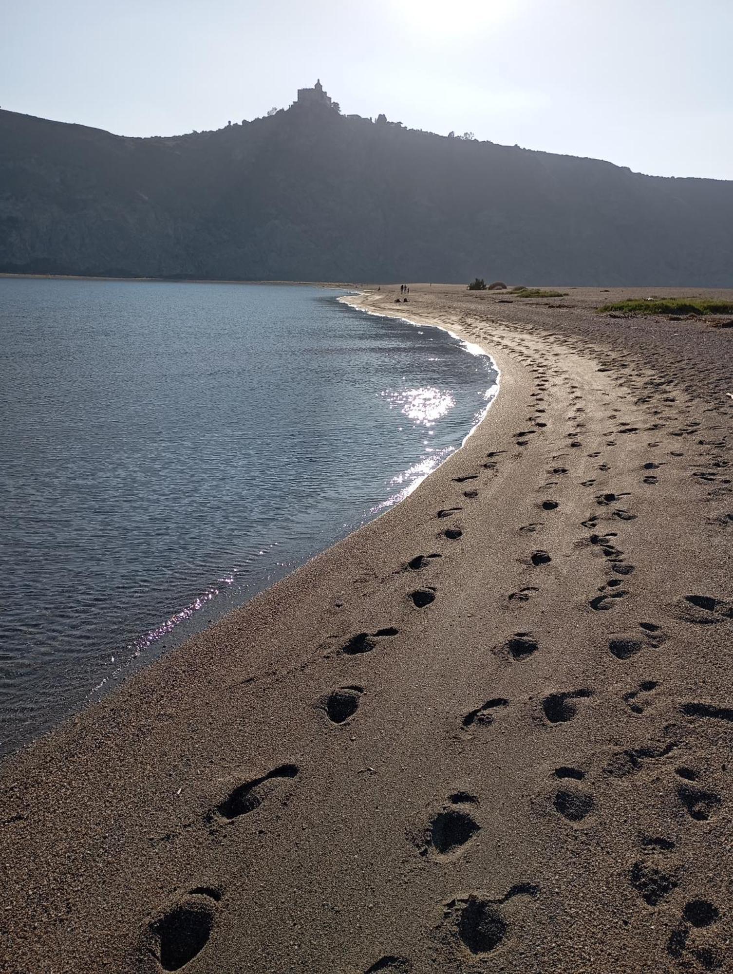 فيلا Mansarda Con Terrazzo Vista Mare أوليفيري المظهر الخارجي الصورة